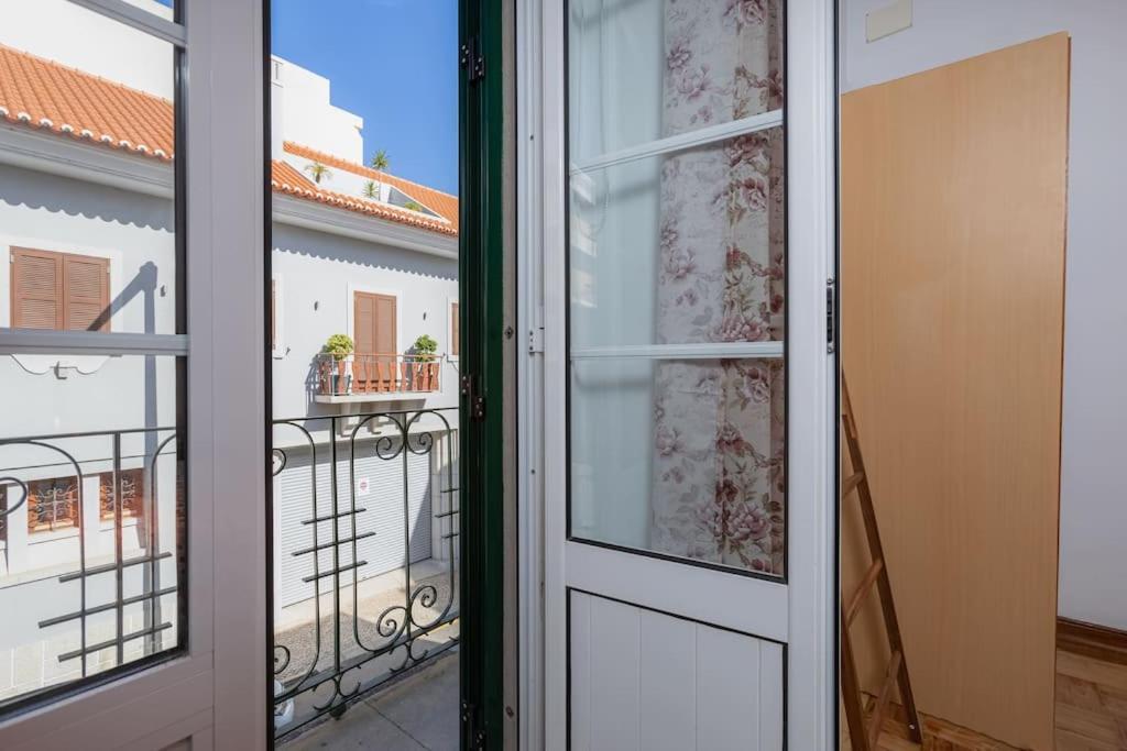 Casa Lotus - Requinte E Bom Gosto Para 6 Pessoas No Coracao De FAO Buitenkant foto